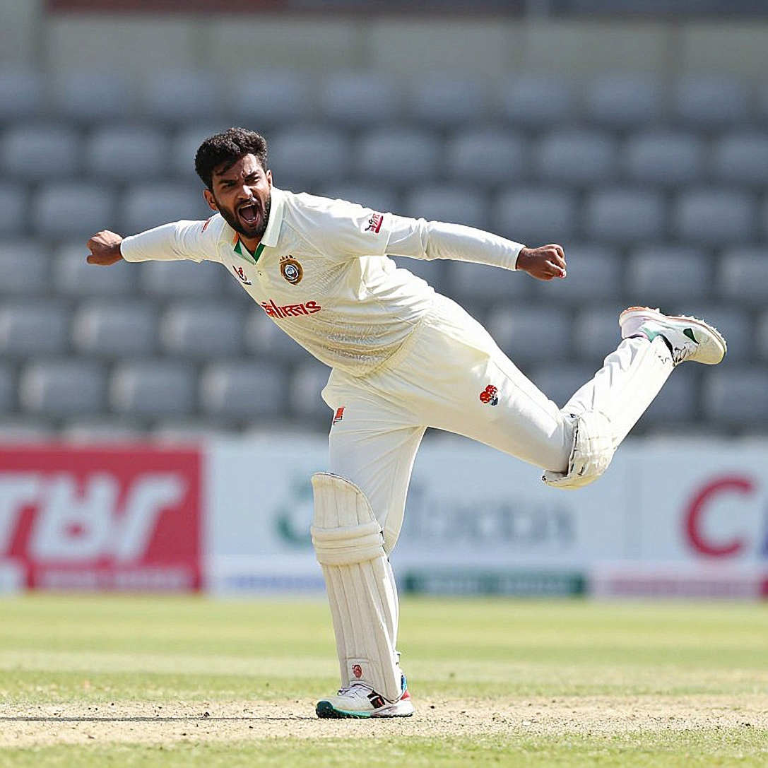 ২৩ রানে ৬ উইকেট, হাসান মাহমুদের হ্যাটট্রিক: আফগানিস্তানের ভাঙন যেভাবে বাংলাদেশের পেস-গল্প নতুন করে লিখল
