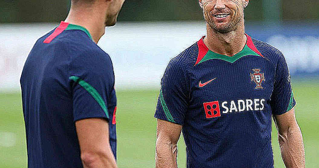 Forty-Eight Minutes on a Left Ankle: The Unlogged Gap at the Centre of Japan's Back Three Forty-Eight Minutes on a Left Ankle: The Unlogged Gap at the Centre of Japan's Back Three