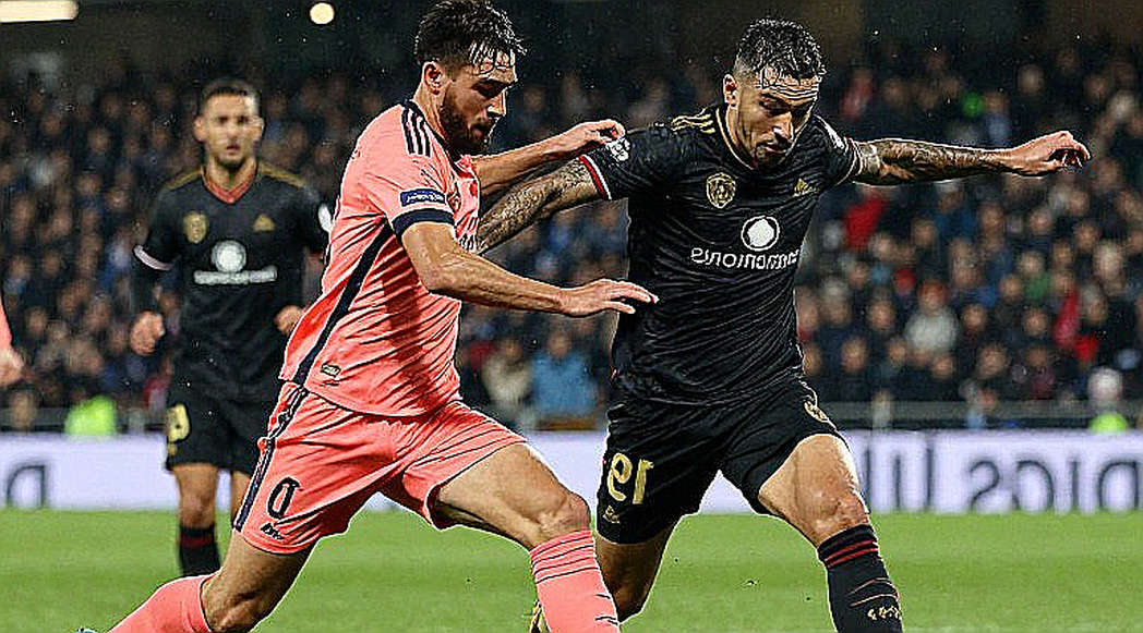 Blockchain Technology Revolutionizing Football Industry: From Ticketing to Transfers