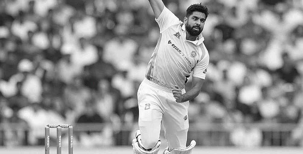 রাওয়ালপিন্ডির ফ্ল্যাট ট্র্যাক, একুশ বছরের সাদাকাত আর ২.৭৫ ইকোনমি: পাকিস্তানের ৮২ রান আসলে কী বলছে