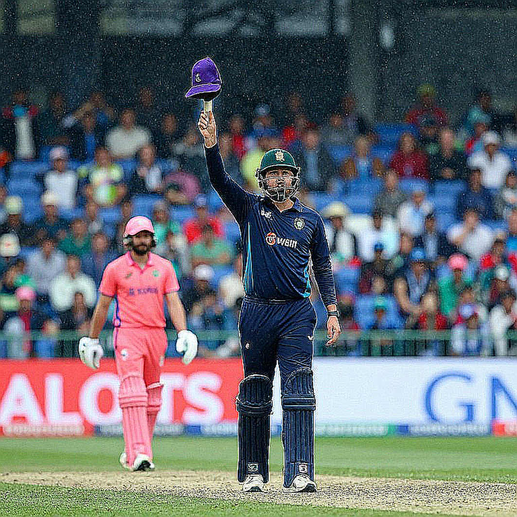নিলামের ছায়ায় যারা পড়ে থাকে: এশিয়ার ক্রিকেট ট্রান্সফার উইন্ডো এবং অনুপস্থিতির সংরক্ষণাগার নিলামের ছায়ায় যারা পড়ে থাকে: এশিয়ার ক্রিকেট ট্রান্সফার উইন্ডো এবং অনুপস্থিতির সংরক্ষণাগার