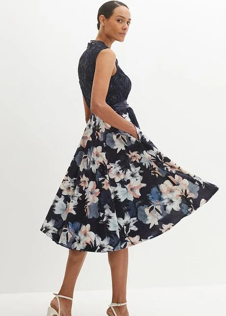 Dirndl Avec Broderie Et Jupe En Velours (Ens. 2 Pces.) 3 Dirndl Avec Broderie Et Jupe En Velours (Ens. 2 Pces.) - Afbeelding 3