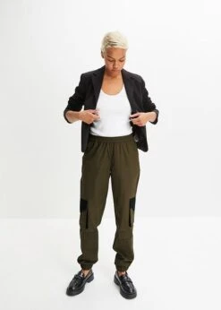 Rainbow Pantalon Cargo à Détails Contrastants -Libre Mode Winkel 23211779 1q93o6p5